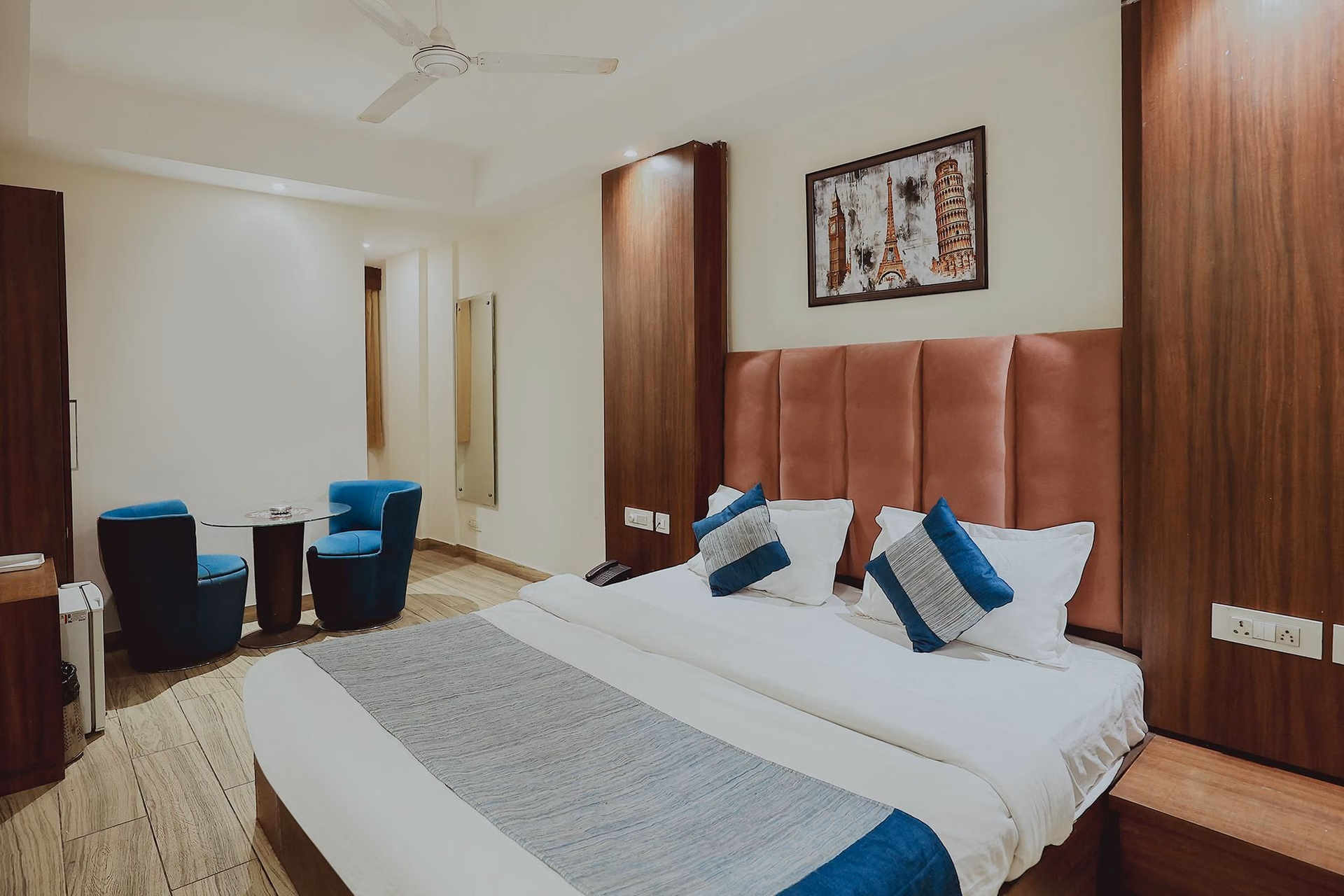 FabHotel The Kailash Dev – Near Azadpur Metro4