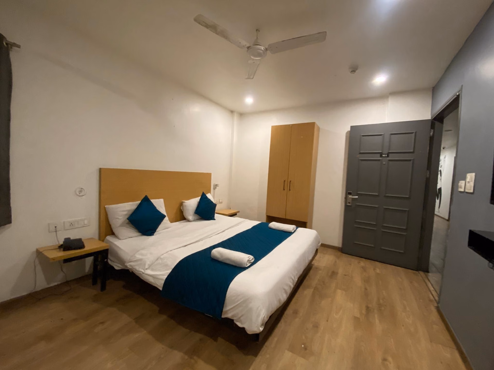 โฮเทล เมโทร วิว ใกล้ โคฮัต เอนเคลฟ เมโทร สเตชัน (Hotel Metro View Near Kohat Enclave metro station)4