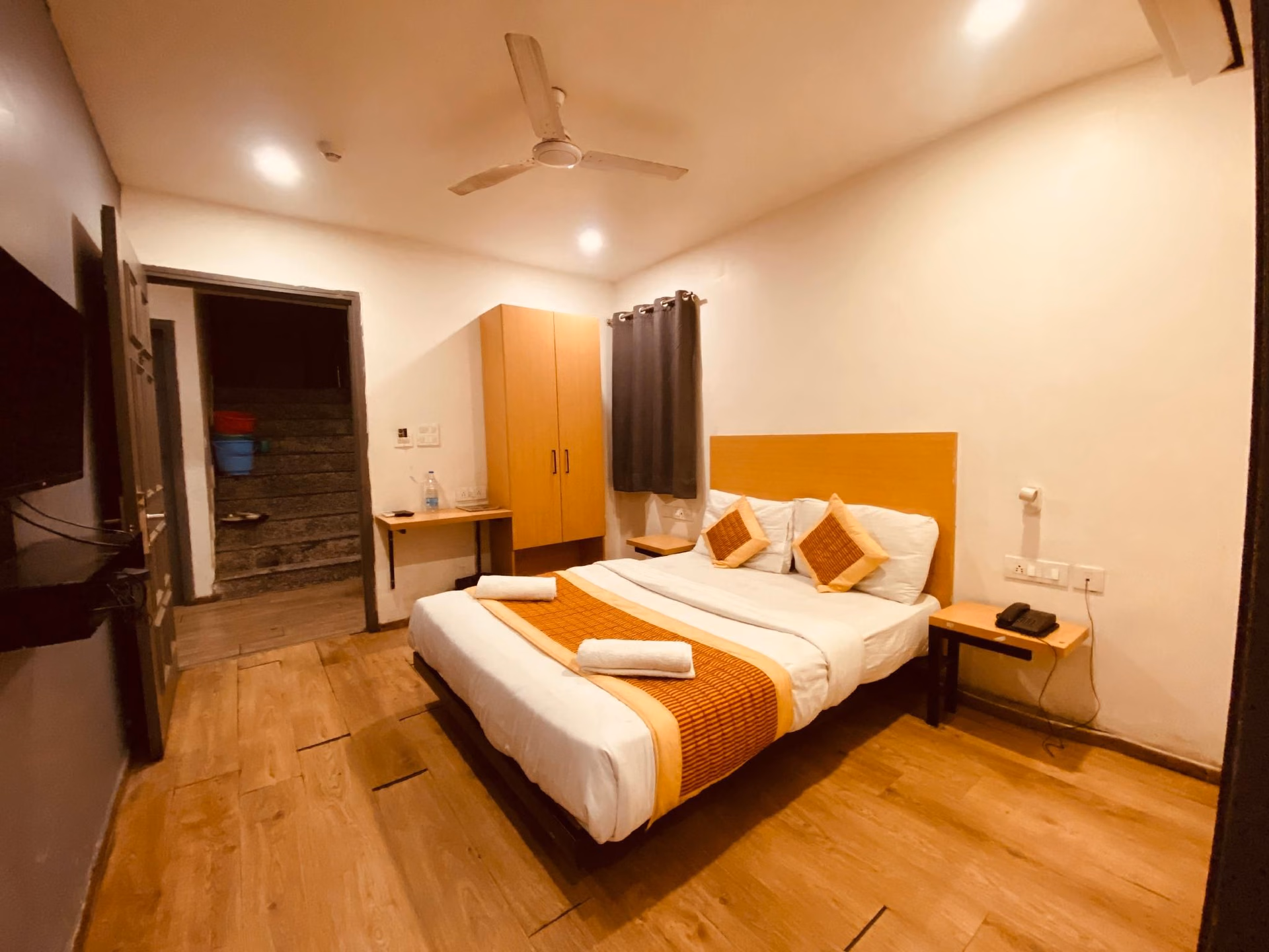 โฮเทล เมโทร วิว ใกล้ โคฮัต เอนเคลฟ เมโทร สเตชัน (Hotel Metro View Near Kohat Enclave metro station)3