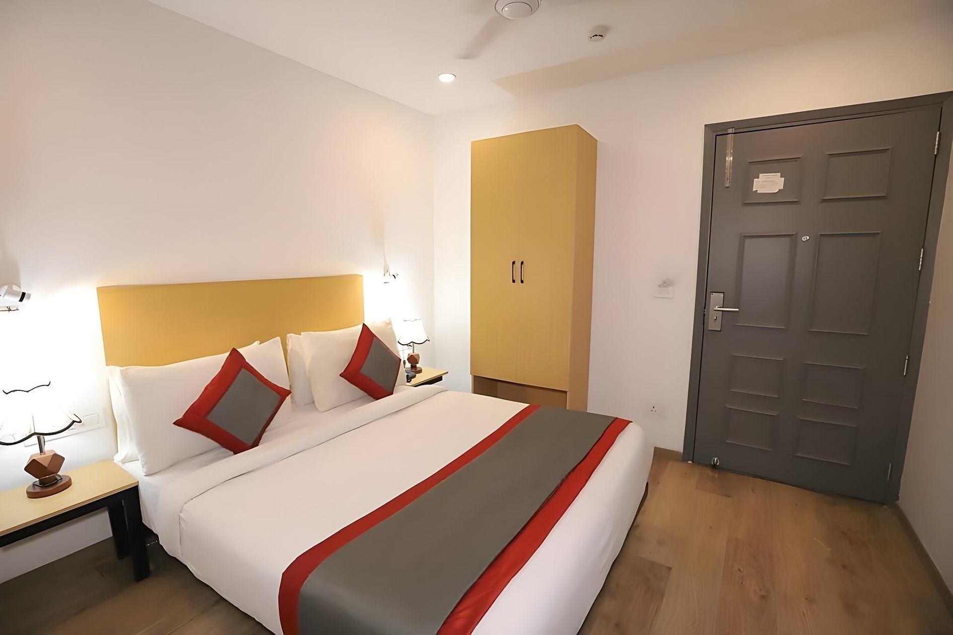 คิวโฮเทล คอมฟอร์ท ไอพี เรสซิเดนซี อีสต์ เดลี ปรีตวิหาร (Qotel Comfort IP Residency East Delhi Preet Vihar)3