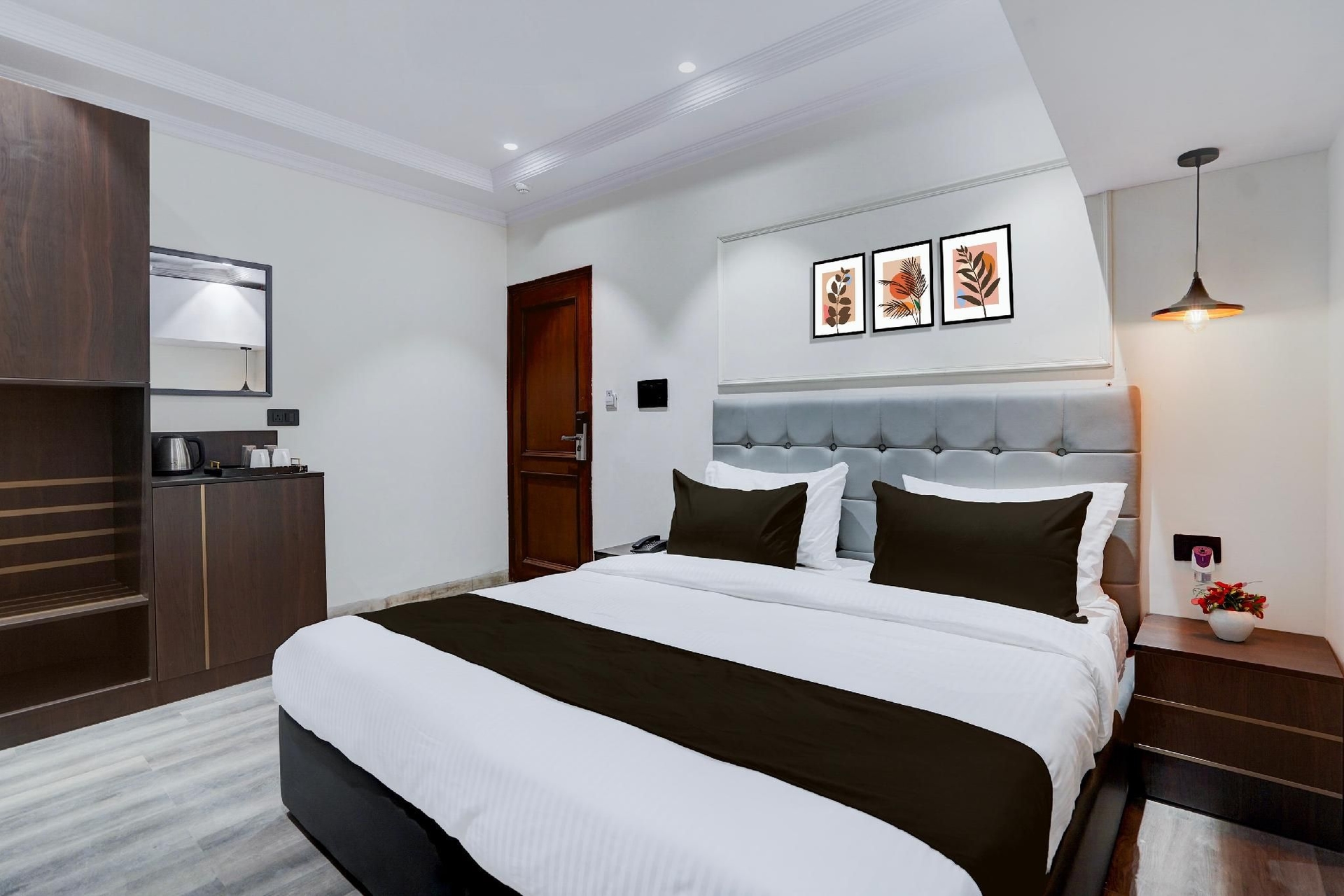 ซูเปอร์ ทาวน์เฮาส์ คาโรล บาค ฟอร์เมอลี โฮเทล ยูนีสตาร์ (Super Townhouse Karol Bagh Formerly Hotel Unistar)2