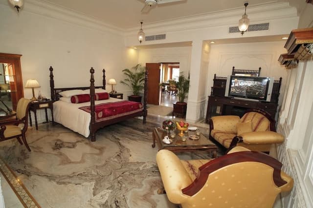 Classic Penthouse, 2 Bedrooms, 2 Bathrooms, Executive Level