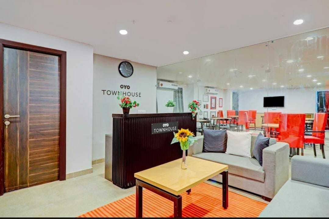 ทาวน์เฮาส์ โรฮินี เนียร์ ริธาลา เมโทร สเตชัน ทาวน์เฮาส์ โรฮินี เนียร์ ริธาลา เมโทร สเตชัน