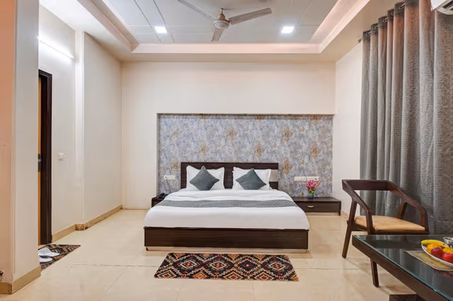 Premier City View Room