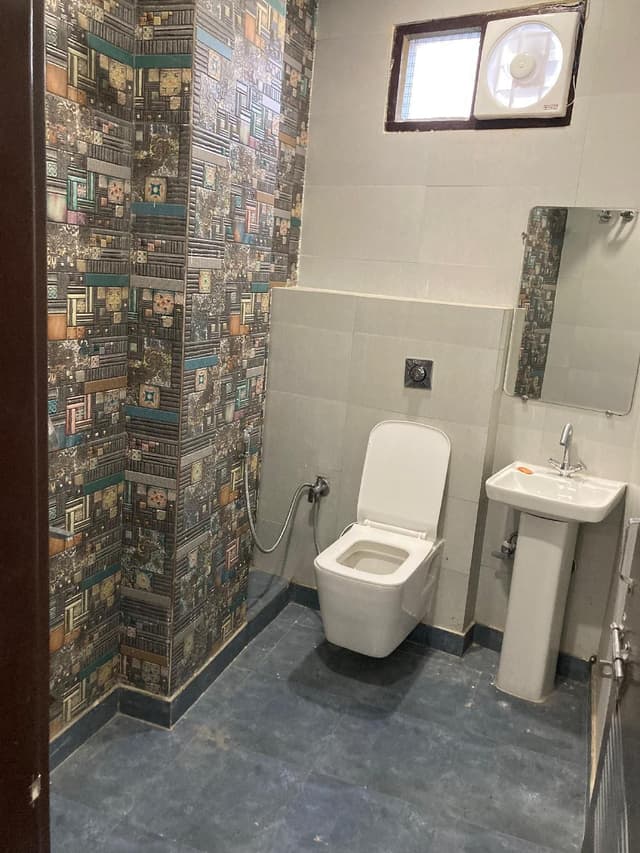 Deluxe