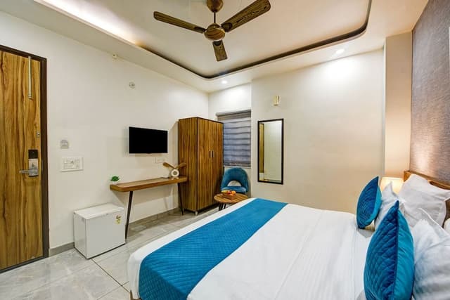 Deluxe Double or Twin Room