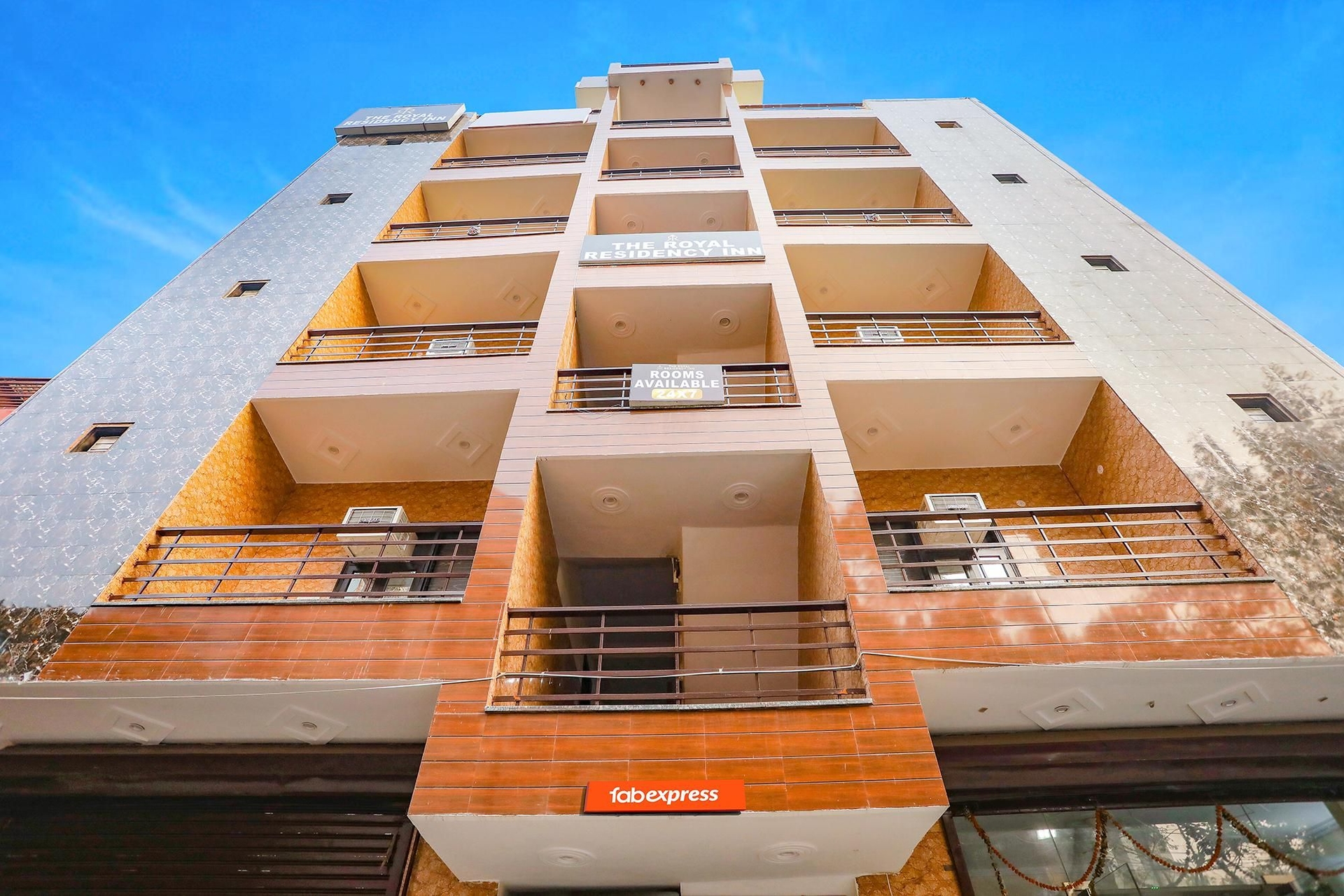 แฟบเอ็กซ์เพรส เอเอสพี รอยัล เรสซิเดนซี อินน์ (FabExpress ASP Royal Residency Inn)0