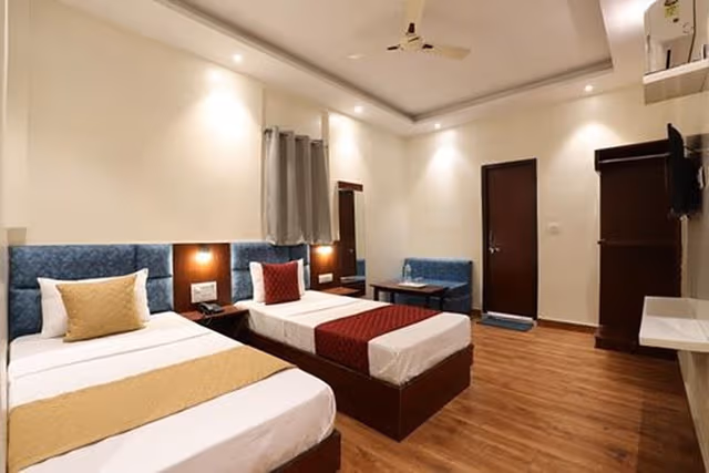 Triple Room