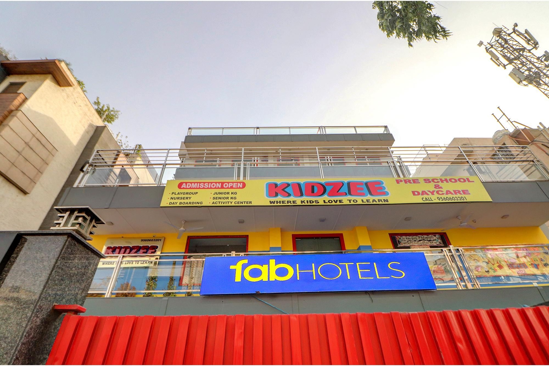 แฟบโฮเทล เคอร์ติ นคร (FabHotel Kirti Nagar)0