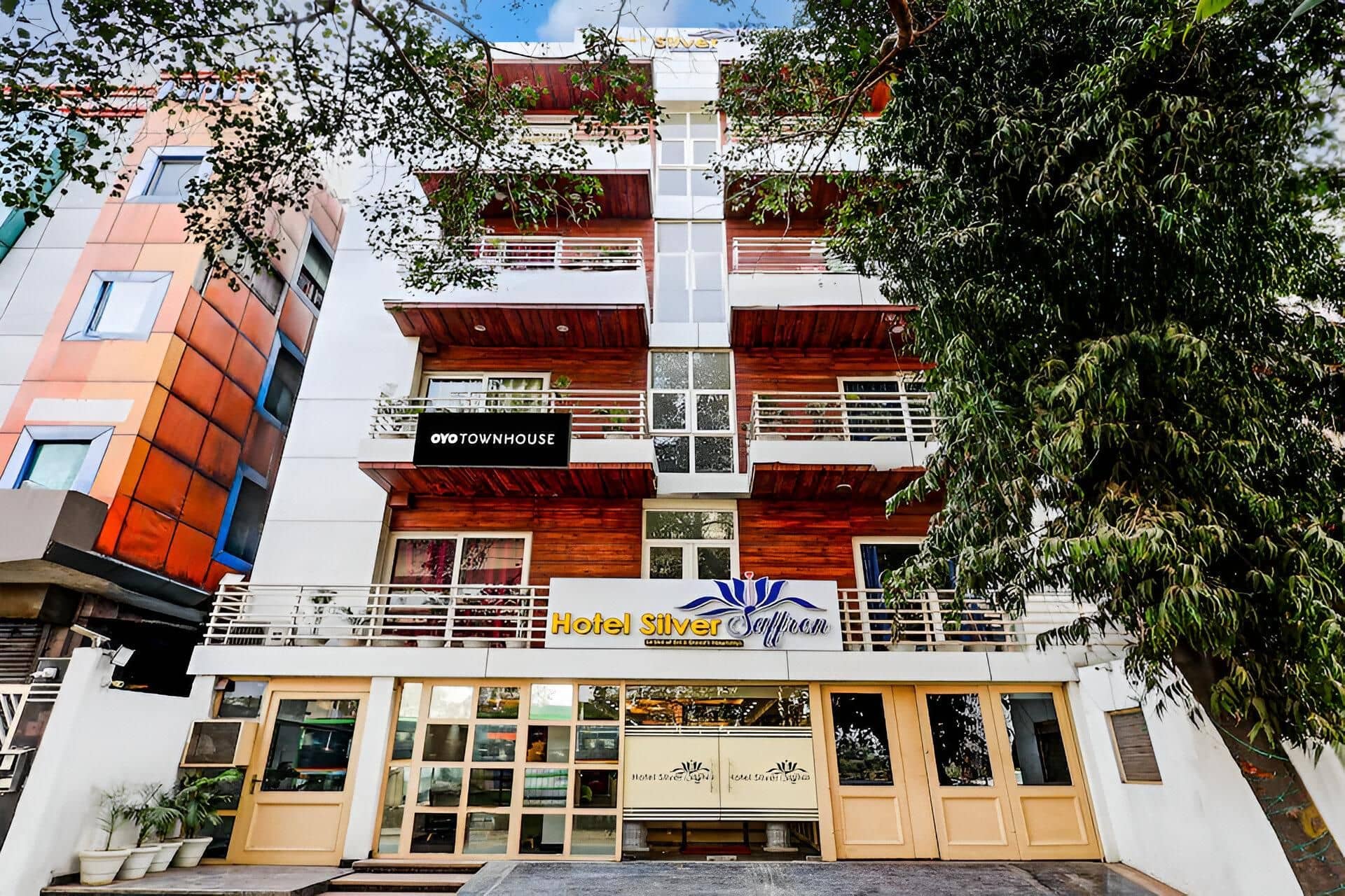 Super Townhouse Hotel Silver Saffron Super Townhouse Hotel Silver Saffron