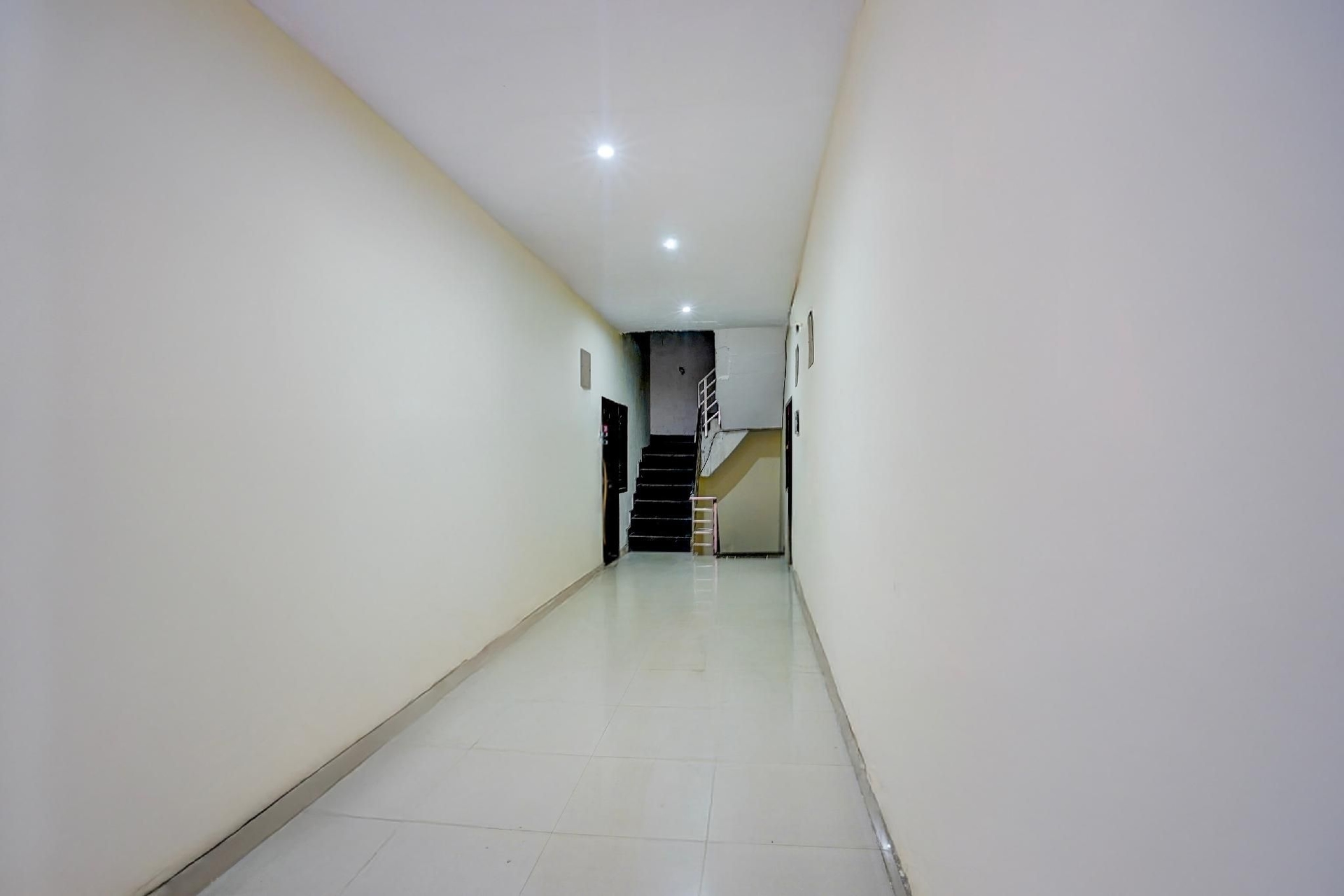 โฮเทล โอ ดีแพค โฮเทล ไอเอ็มที มานีซาร์ โร้ด (Hotel O Deepak Hotel IMT Manesar Road)1