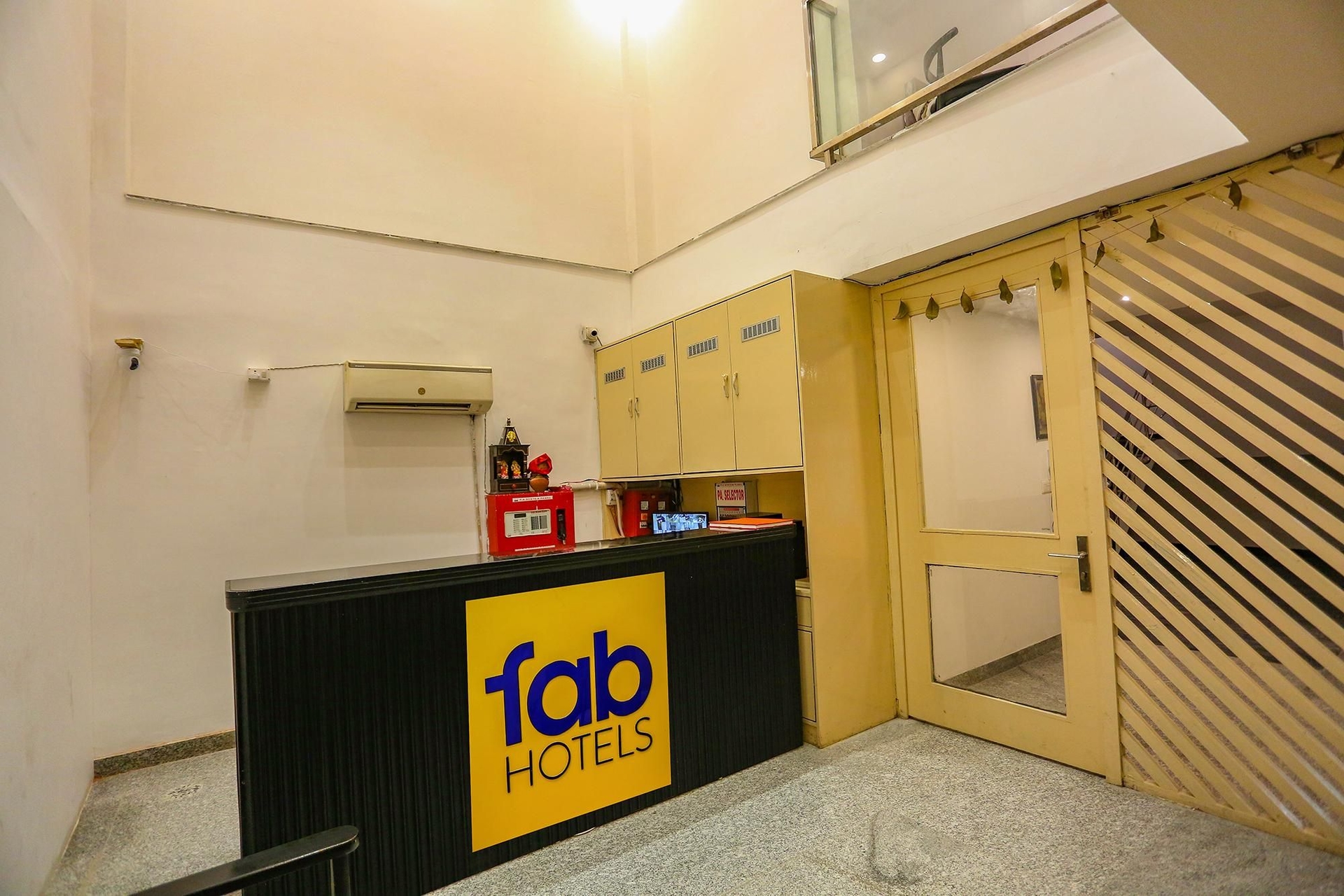 แฟ็บโฮเทล โมโร ปัสชิม วีฮาร์ (FabHotel Moro Paschim Vihar)1
