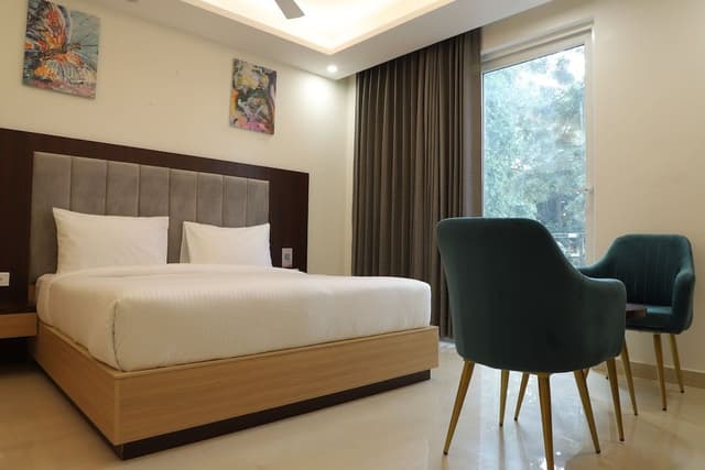 Premium Room