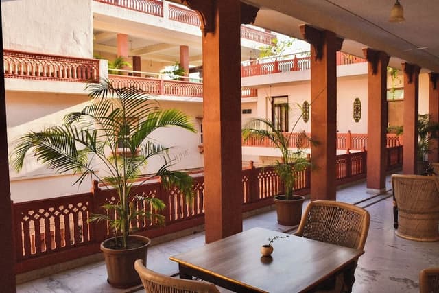 Deluxe Double or Twin Room, 1 Bedroom, Balcony, Courtyard Area
