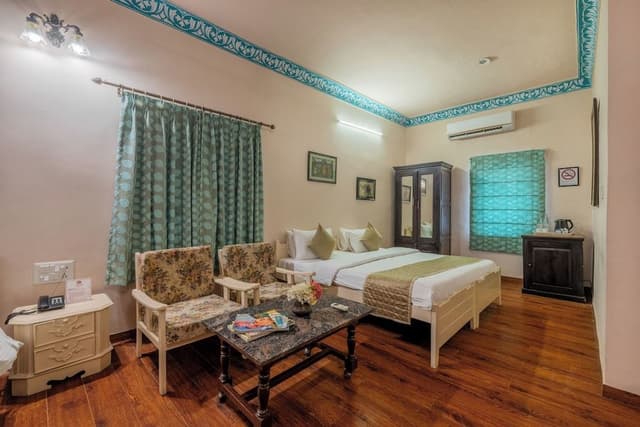 Family Quadruple Room, 1 Bedroom, Private Bathroom