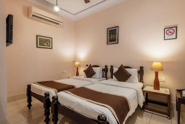 Deluxe Double or Twin Room, 1 Bedroom, Balcony, Courtyard Area
