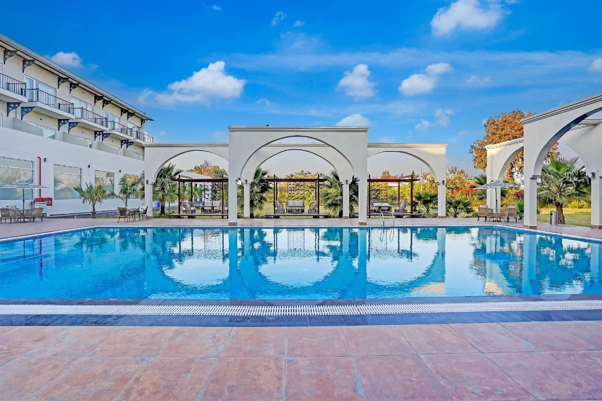 Sunday Hotels and Resort Gurgaon Sunday Hotels and Resort Gurgaon