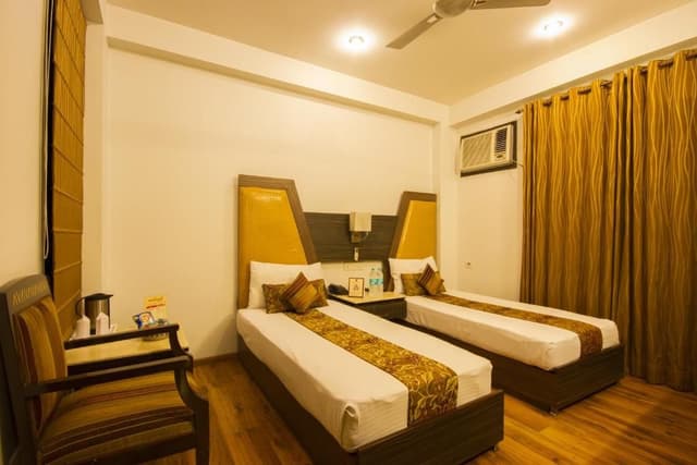 Compact Room
