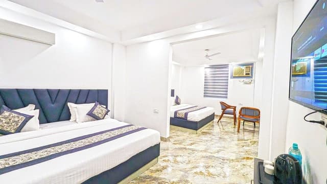 Family Double Room, City View