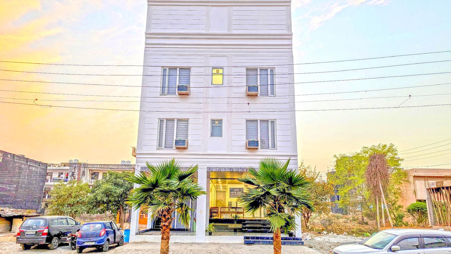 โฮเทล กรีน เวกัส (Hotel Green Vegas)0