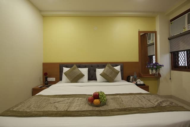 Deluxe Double Room, Balcony, City View