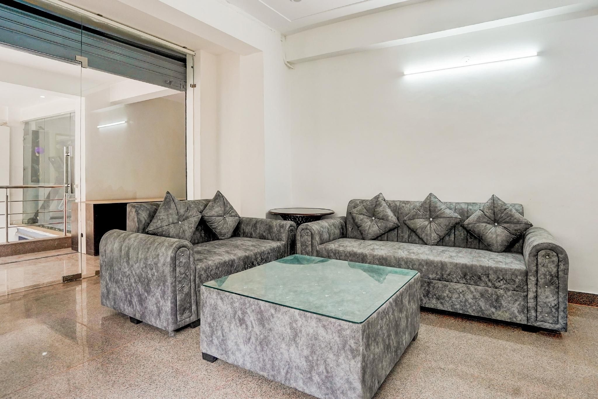 Hotel O Premium Rooms0