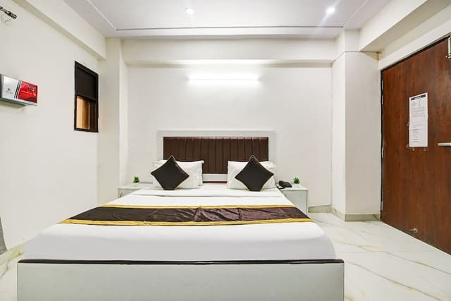 Deluxe Room, City View