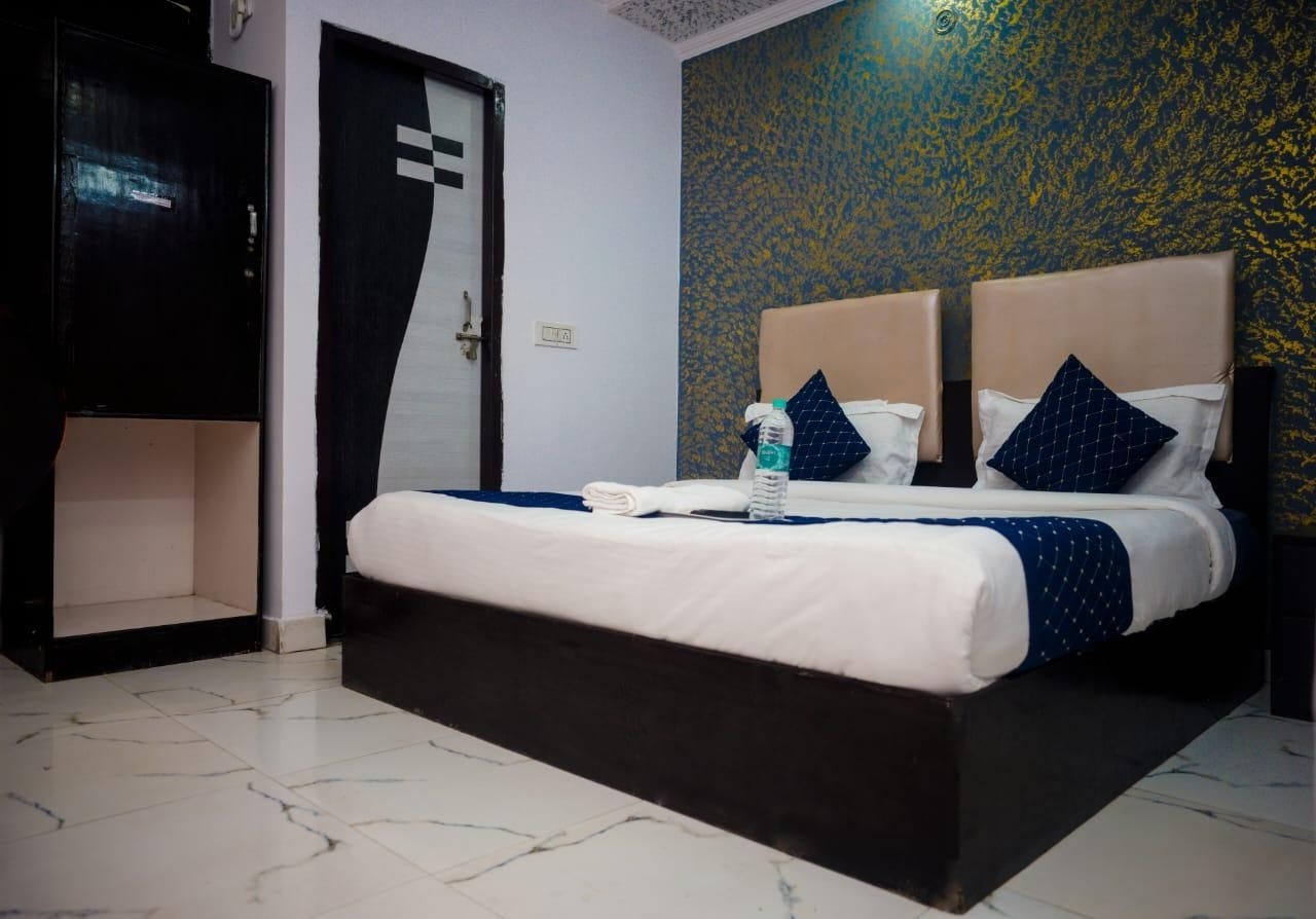 โรงแรมดาวน์ทาวน์ (Hotel Downtown)1
