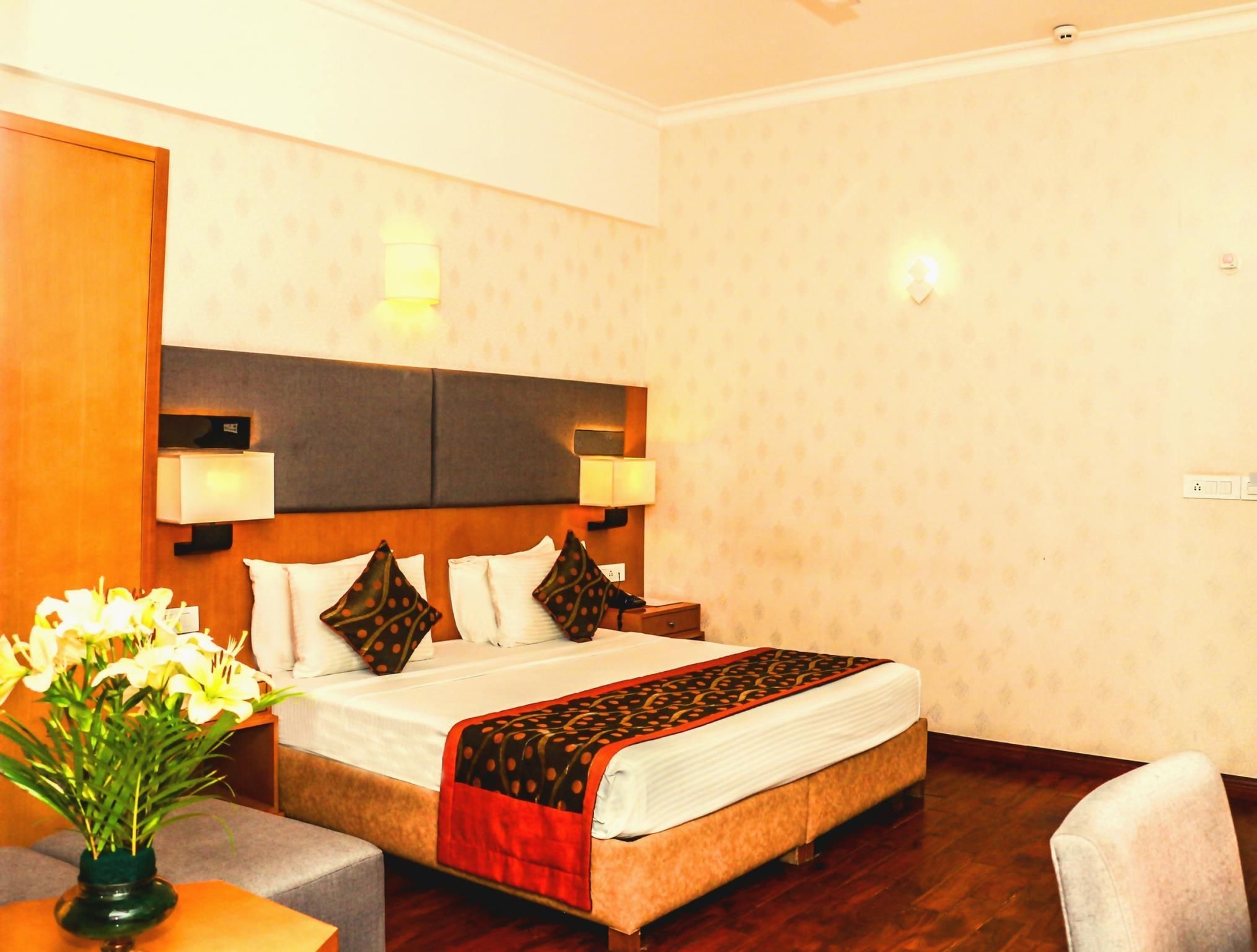 โรงแรมเลอเอเลกองต์ บาย เอซ แมเนอร์ (L'Elegant Hotel by Ace Manor)2