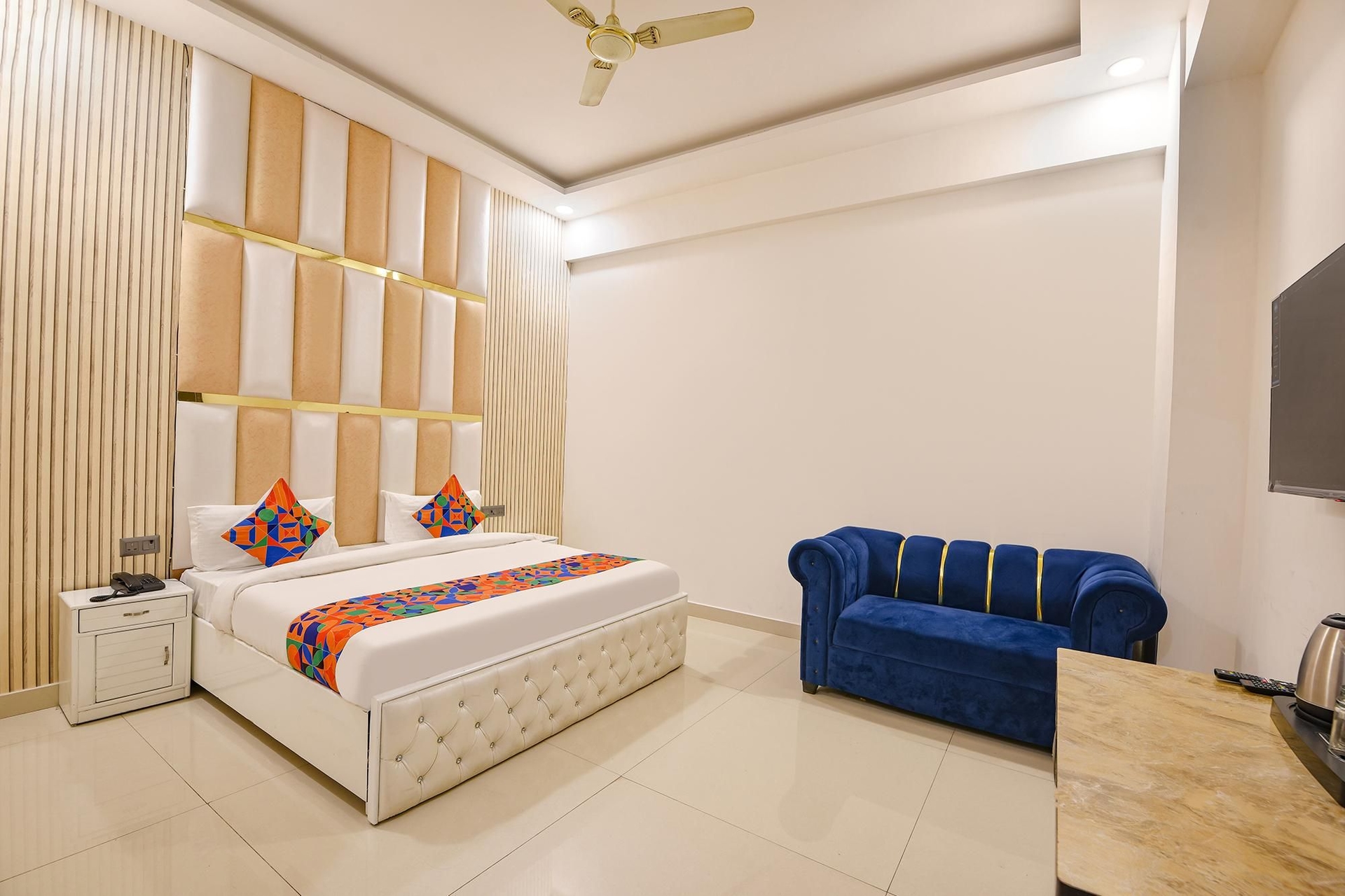 แฟบโฮเทล เดอะ แกรนด์ พาราไดซ์ - สถานีรถไฟใต้ดินเมืองอิเล็กทรอนิกส์ (FabHotel The Grand Paradise - Electronic city metro station)2