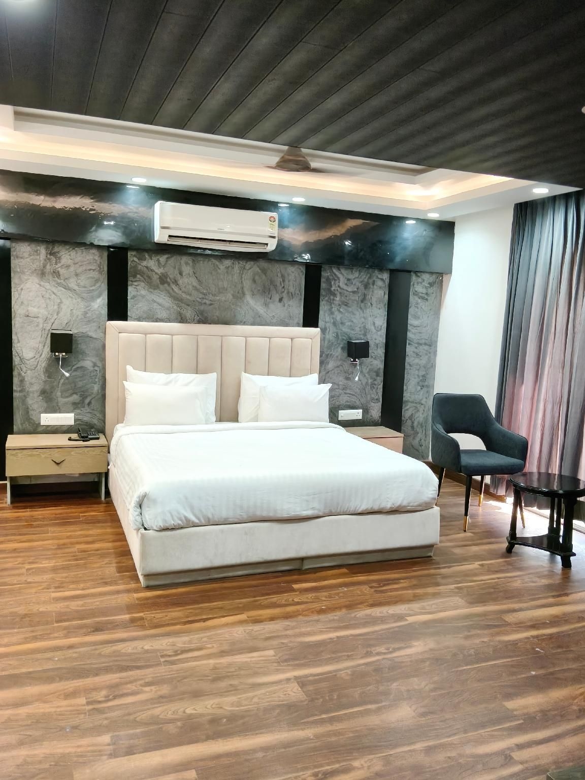 โรงแรมคลาร์ก อินน์ เอ็กซ์เพรส ราชนคร (Clark Inn Express Rajnagar)2