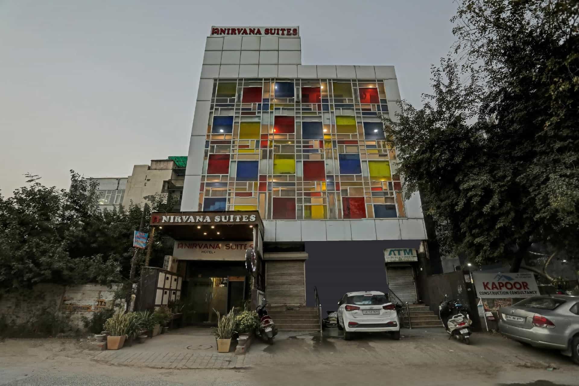 Capital O Qotel Suites Hotel