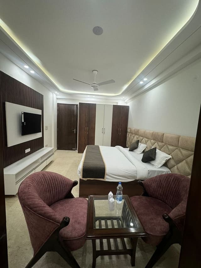 Deluxe Single Room, Balcony, City View
