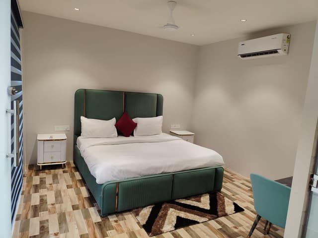 Double Room
