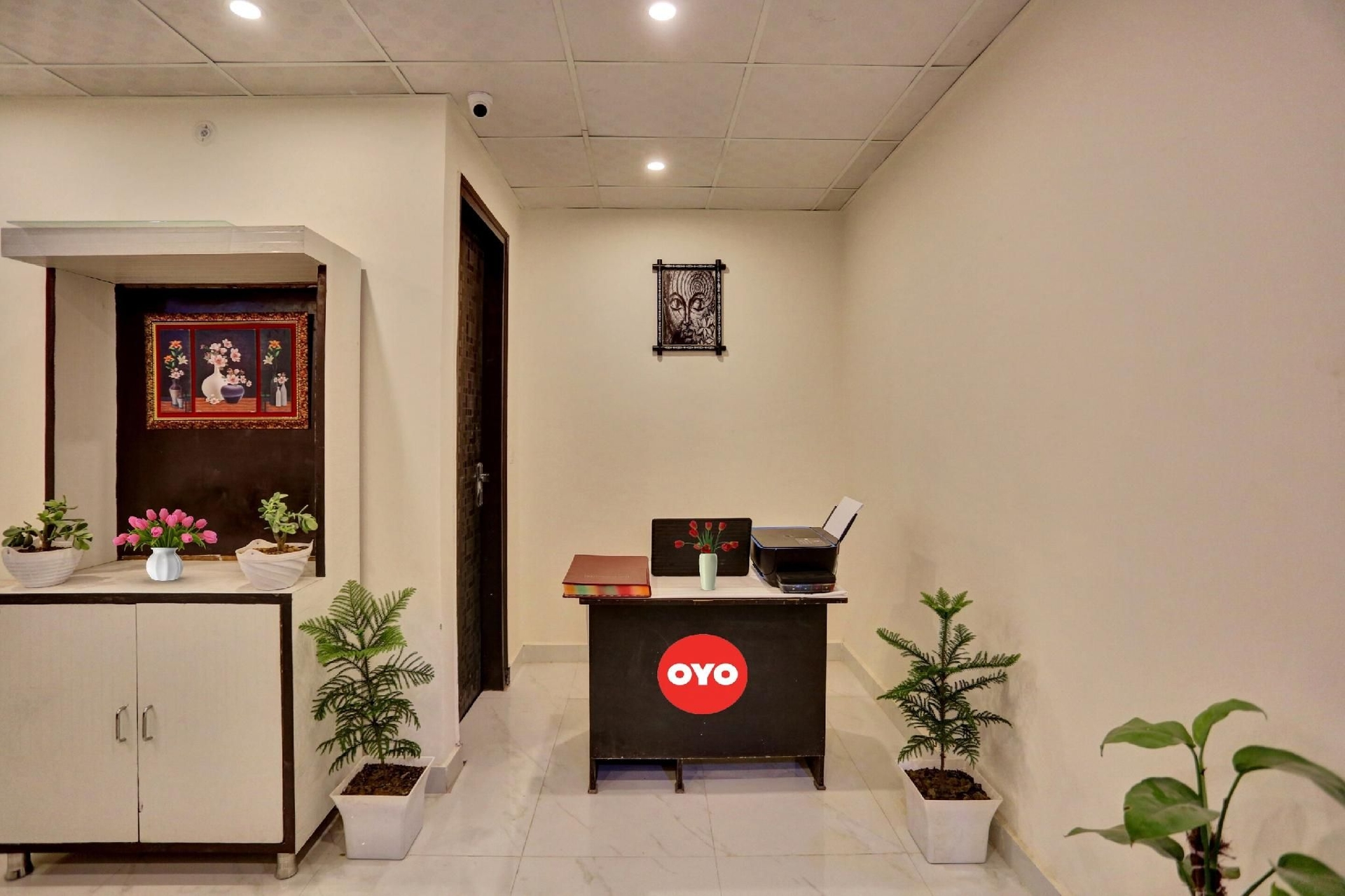 โรงแรม โอ ลักซ์ชัวรี อินน์ (Hotel O Luxury Inn)4