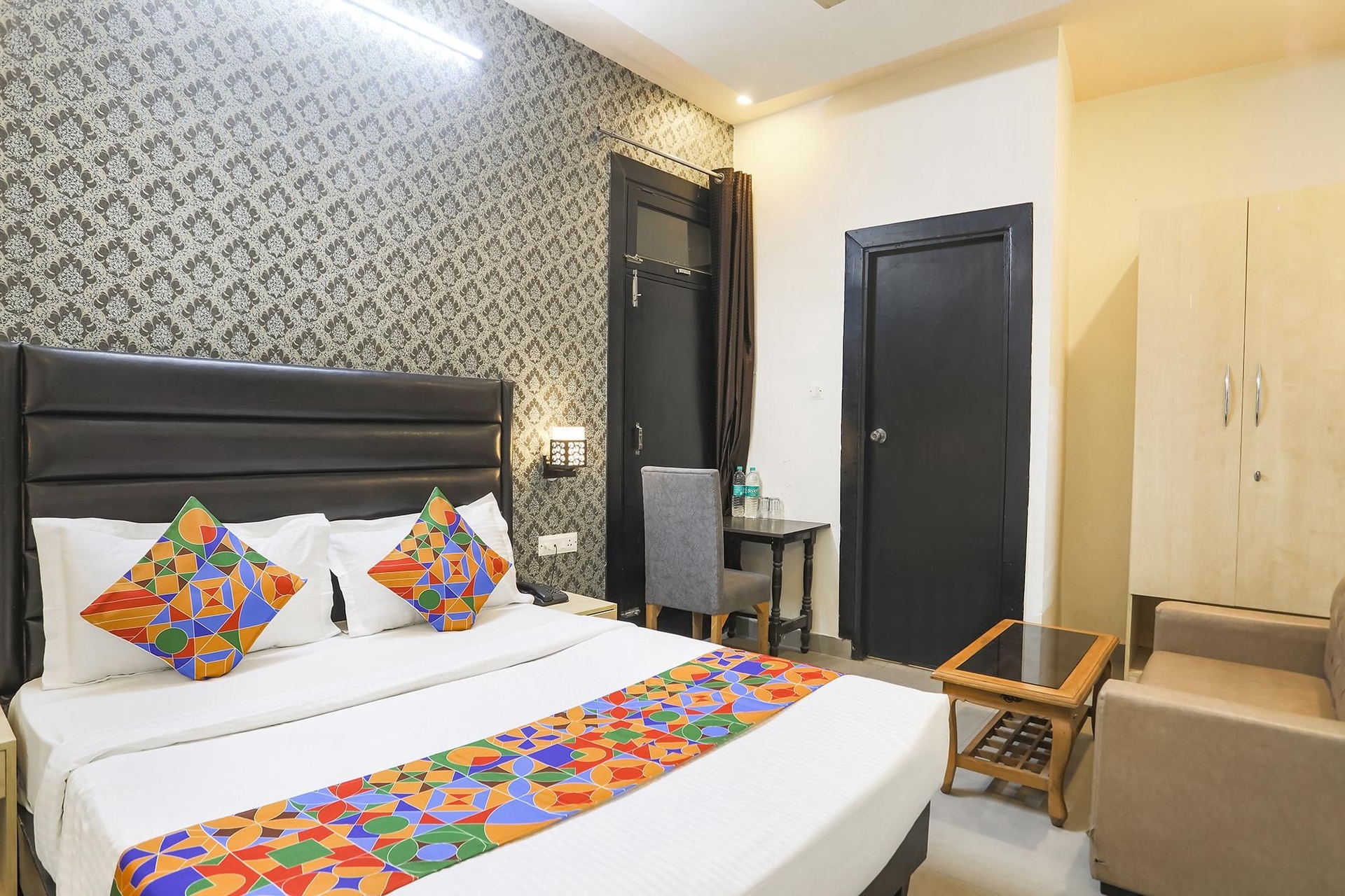FabHotel The Diamond3