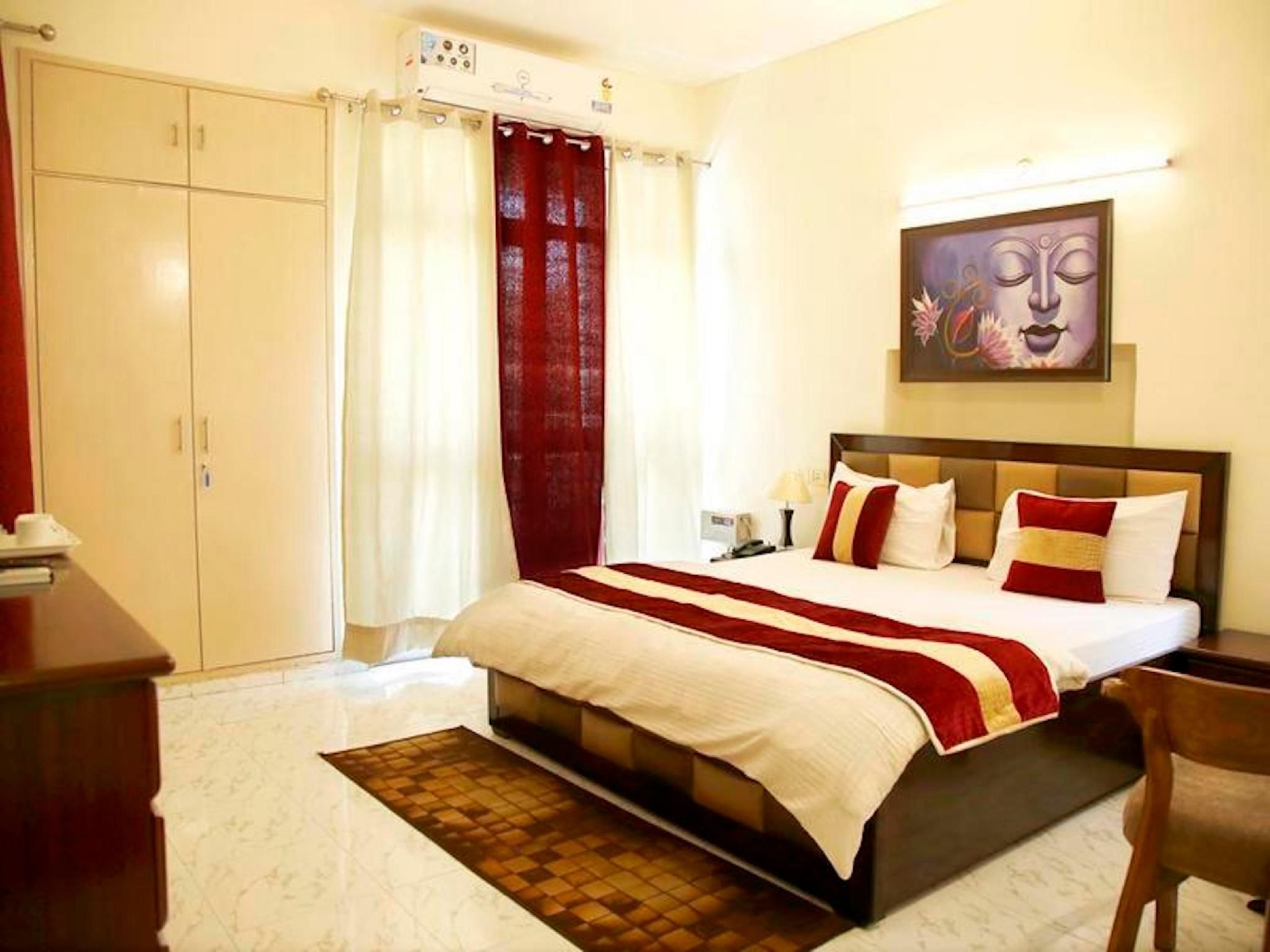 Maplewood Guest House, Neeti Bagh, New Delhiit is a Boutiqu Guest House - room 63