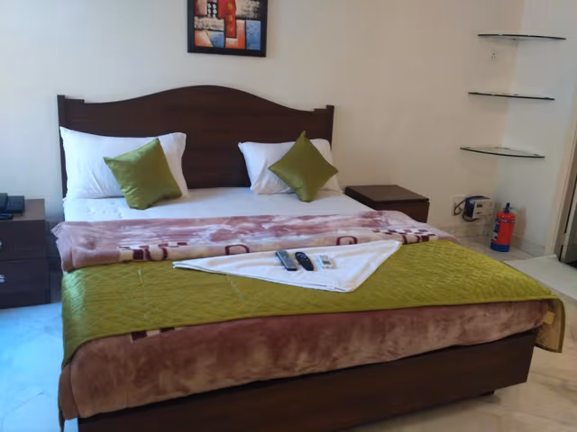 Super Deluxe Room