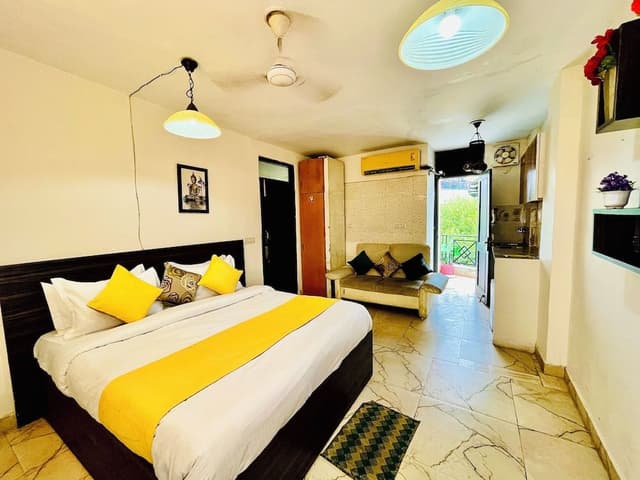 Deluxe Double Room, City View