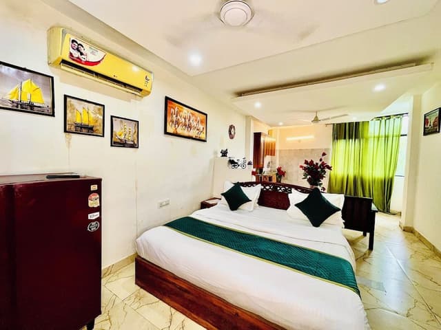 Deluxe Double Room, City View