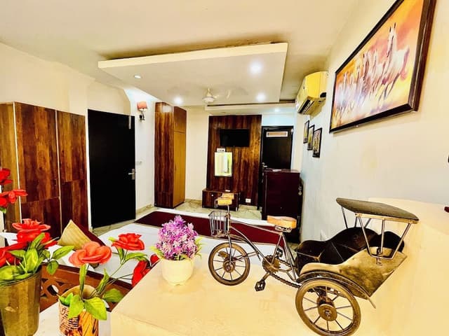 Deluxe Double Room, City View