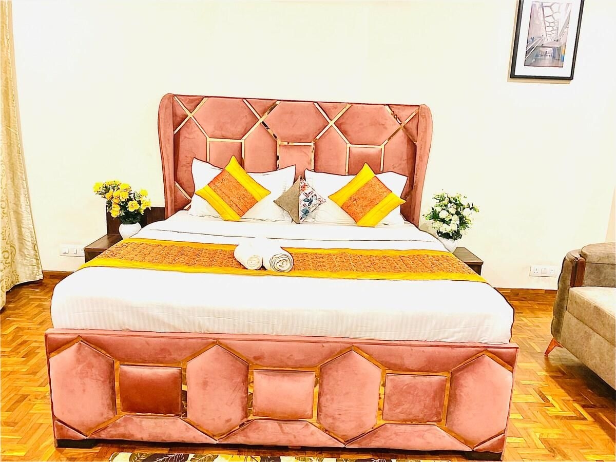 ฟอร์จูน โฮม เซอร์วิส อพาร์ตเมนต์ 3BHK อี-28 ซาเกต 1B (Fortune Home Service Apartment 3Bhk,E-28 Saket 1B)1