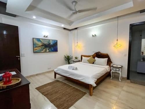 Superior King Room