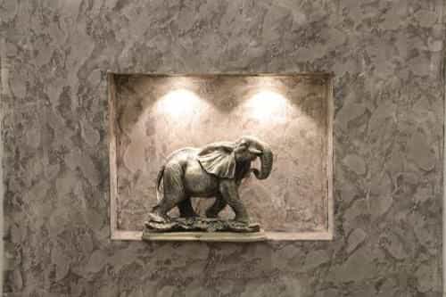 Fortune Home Service Apartment 3Bhk,J-223 Saket