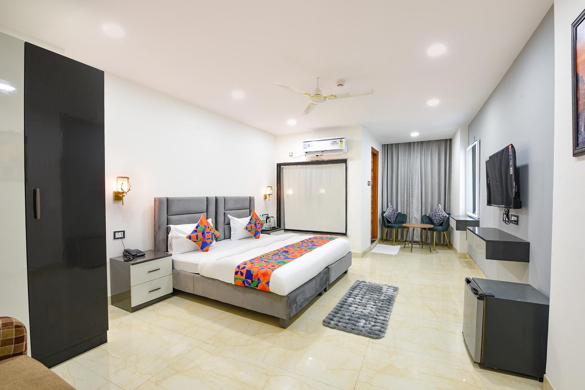 แฟ็บโฮเทล ไพร์ม เดอะ อโรมา (FabHotel Prime The Aroma)2