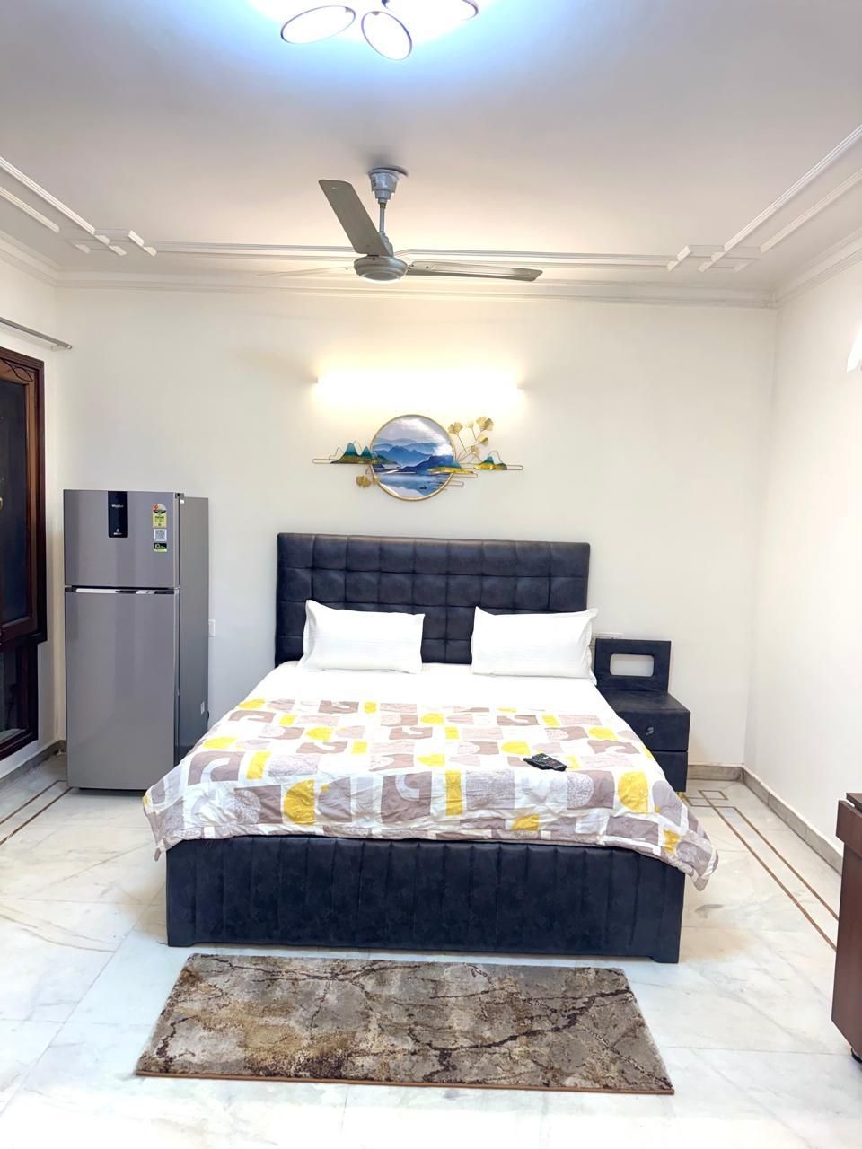 ฟอร์จูน โฮม เซอร์วิส อพาร์ตเมนต์ สตูดิโอ (E-30) (Fortune Home Service Apartment, Studio, E-30)1