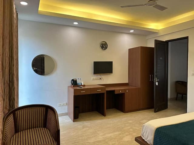 Queen Room