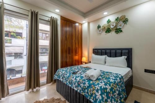 ฟอร์จูน โฮม เซอร์วิส อพาร์ตเมนต์ 3 BHK J-267 สาเก็ต (Fortune Home Service Apartment 3 Bhk, J-267, SAKET)1