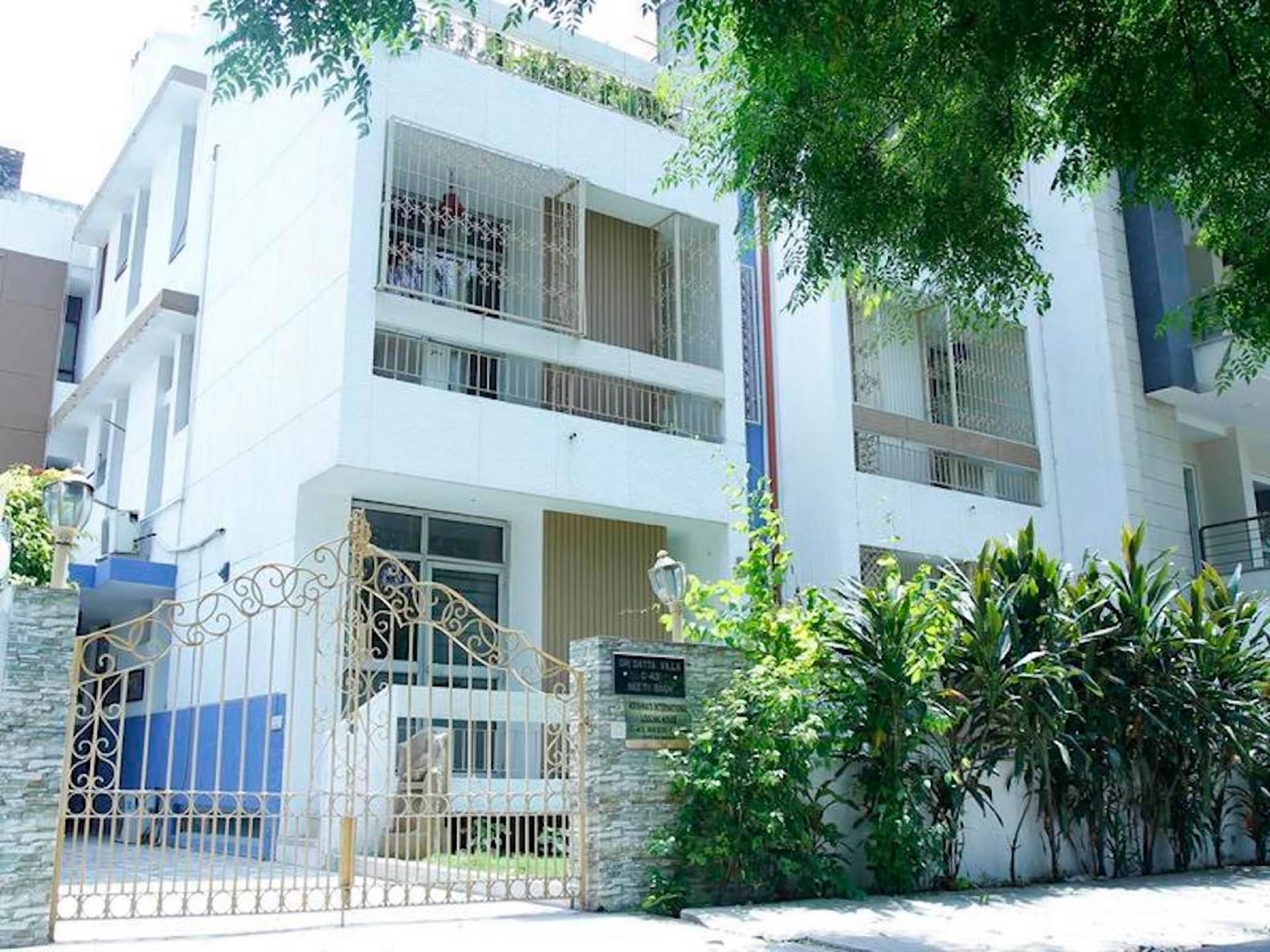 Maplewood Guest House, Neeti Bagh, New Delhiit is a Boutiqu Guest House - Room 4 Maplewood Guest House, Neeti Bagh, New Delhiit is a Boutiqu Guest House - Room 4