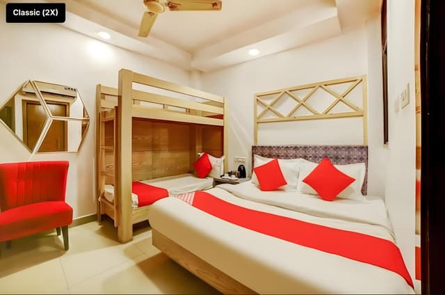 Quadruple Room with Bathroom